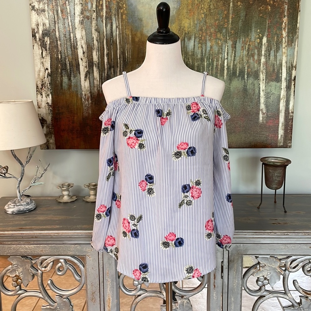Hint of Blush On/Off Shoulder Top